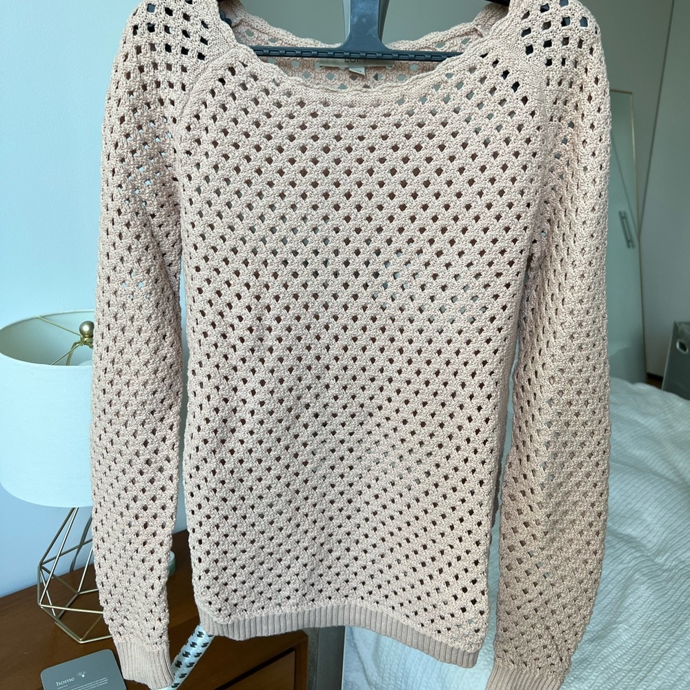 Loft blush sweater (S)